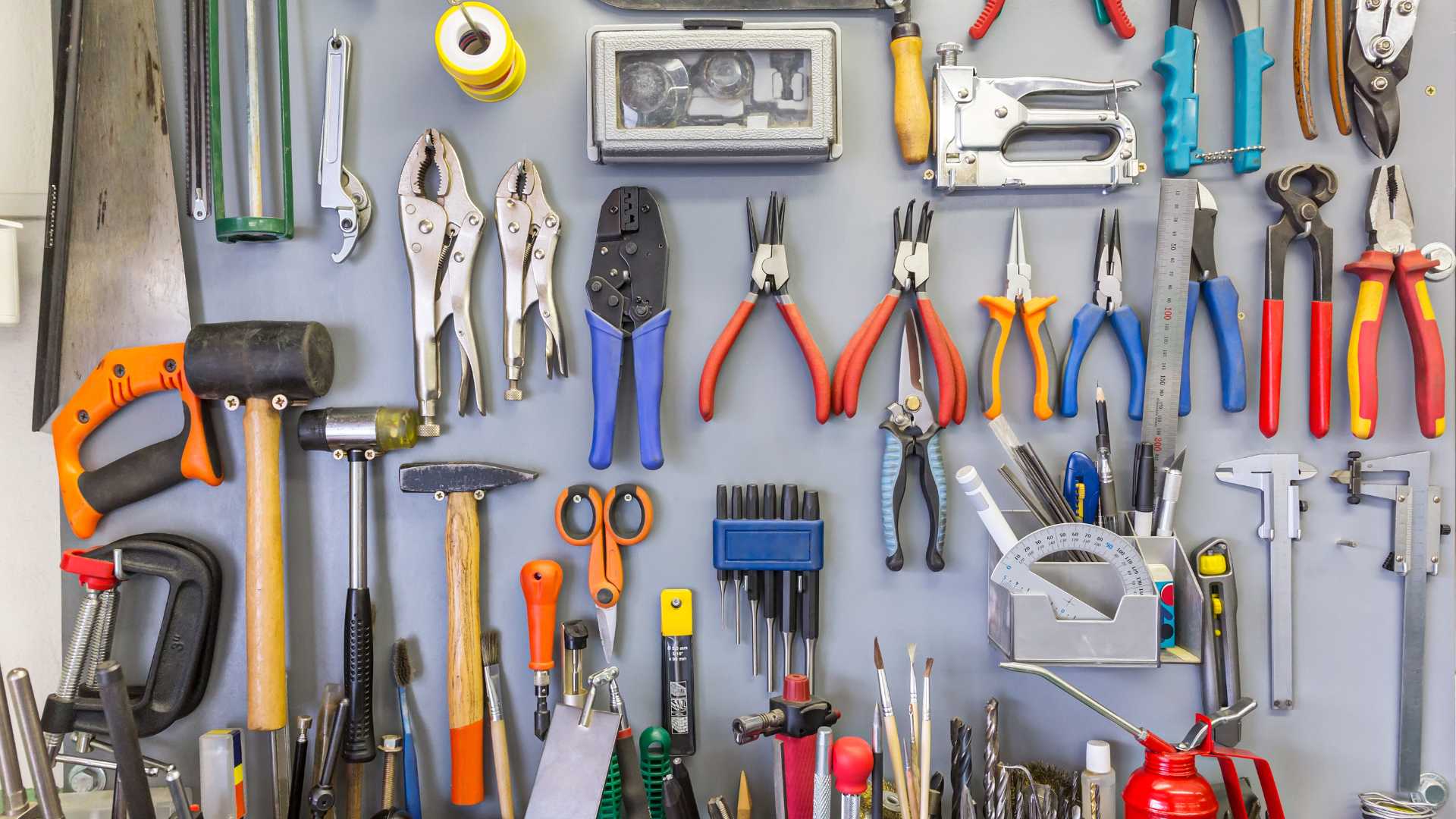 Conseils pour aménager votre garage en un atelier de bricolage